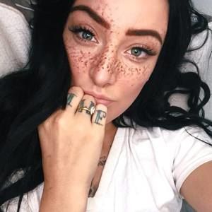 Meet your Posher, Taeylerr